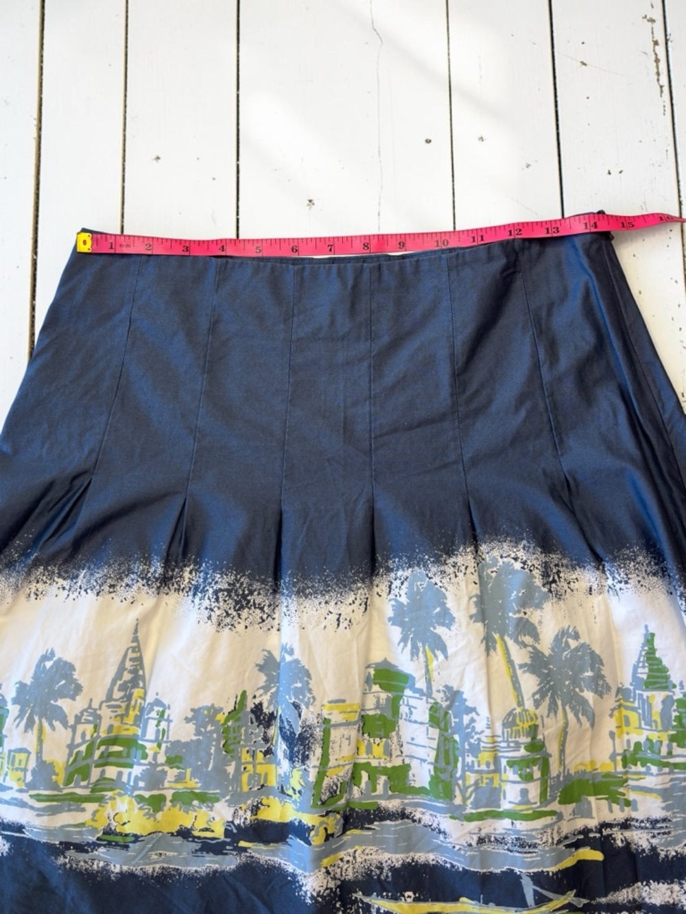 Old Navy Navy Blue Printed Skater Skirt with Cream & Green Border - Picture 9 of 9